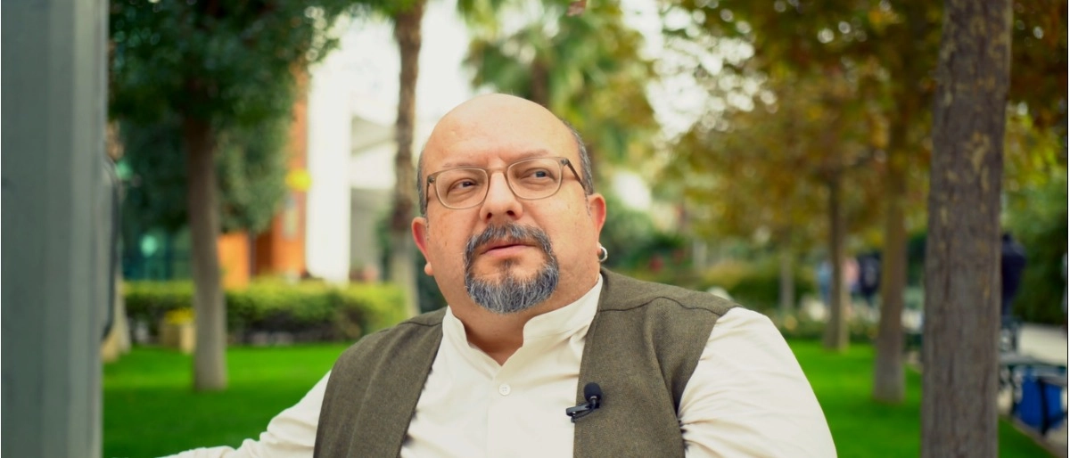 Nejat Yentürk İzmir Yemek Kültürünü ve Sokak Lezzetlerini Anlatıyor