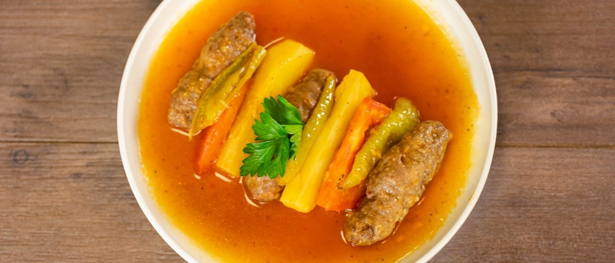 İzmir Köfte Nasıl Yapılır?