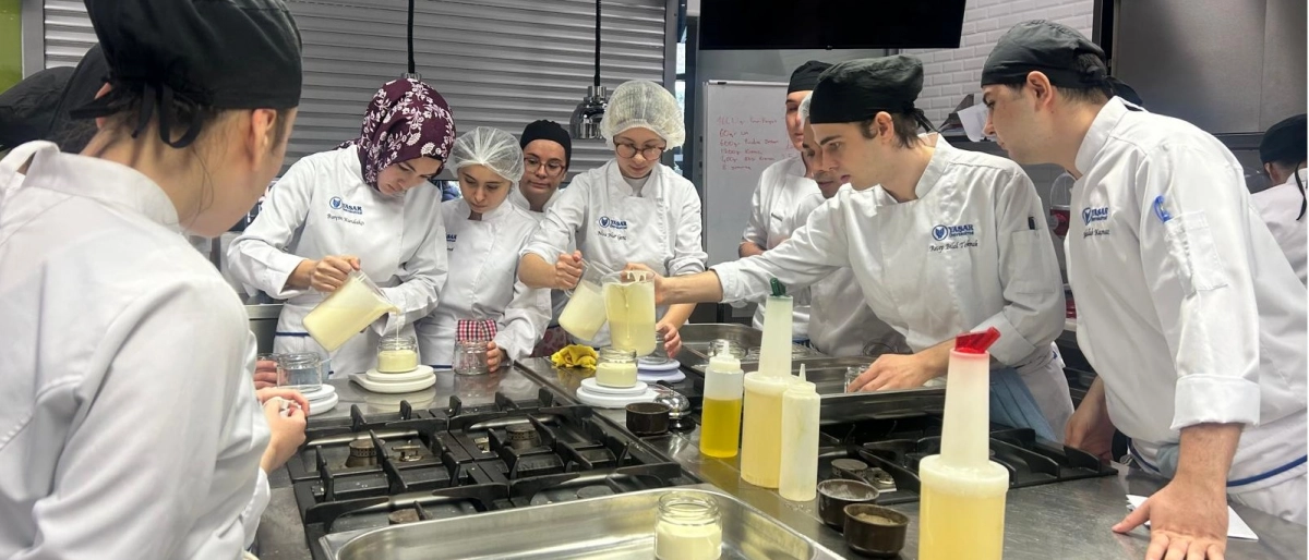 Yaşar Üniversitesi