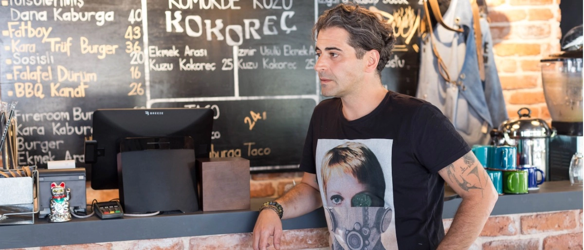 Fire Room Sokak Lezzetleri Büfesi