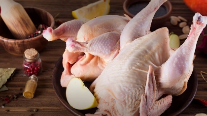 Bütün Tavuk Nasıl Parçalanır?