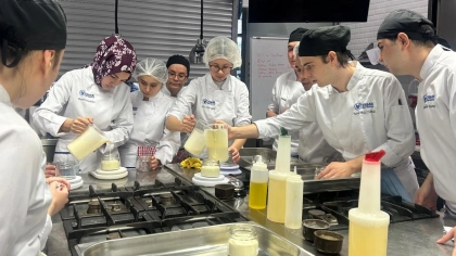 Yaşar Üniversitesi