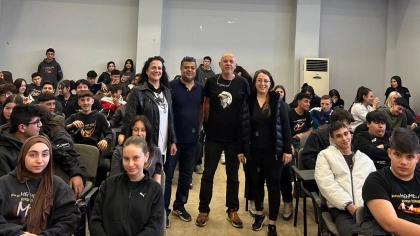 Selçuk Şehit Er Mehmet Yüce Borsa İstanbul Mesleki ve Teknik Anadolu Lisesi - İzmir