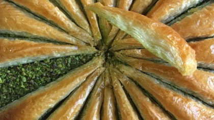 Tarihi Elmacı Pazarı Güllüoğlu Baklava - Gaziantep