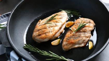 Tavada Tavuk Nasıl Pişirilir ve Tava Sosu Nasıl Yapılır?