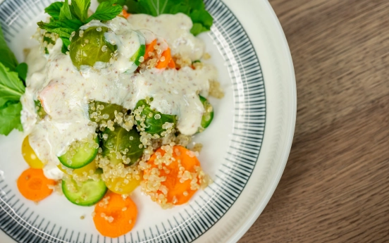 Kinoalı Brüksel Salatası Tarifi