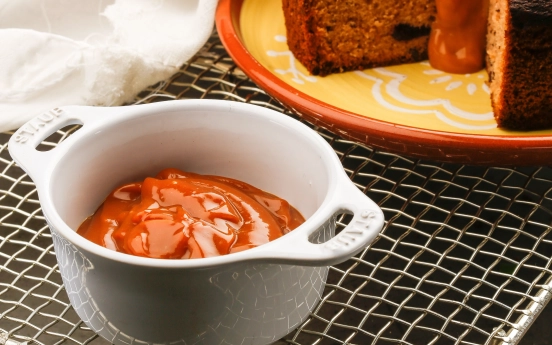 Ekşi Kremalı Karamel Sos Tarifi