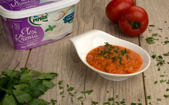Ekşi Kremalı Domates Sos Tarifi