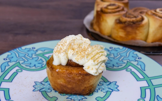 Cinnamon Roll Tarifi