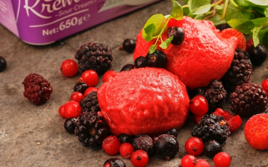 Kırmızı Meyveli Dondurma Tarifi