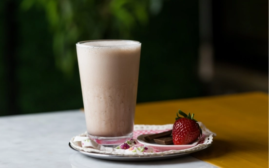 Çikolatalı ve Çilekli Milkshake Tarifi