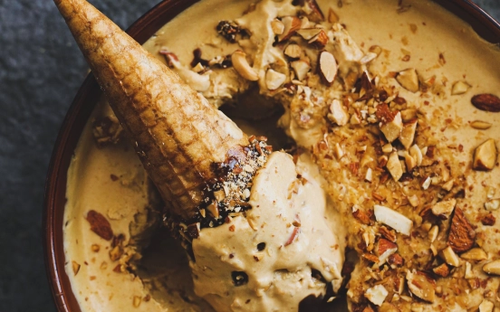 Pratik 4 Malzemeli Dondurma Tarifi