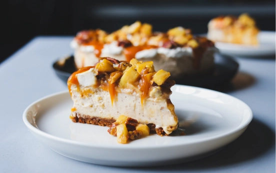 Elmalı Cevizli Cheesecake Tarifi