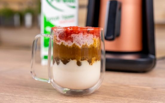 Çilekli Beyaz Çikolatalı Mocha Tarifi