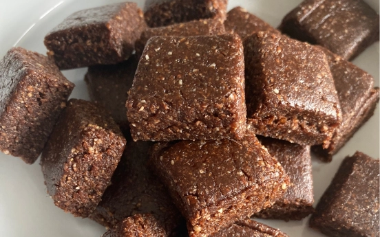 Kaju Fıstıklı&Hurmalı Çikolatalı Atıştırmalık Tarifi