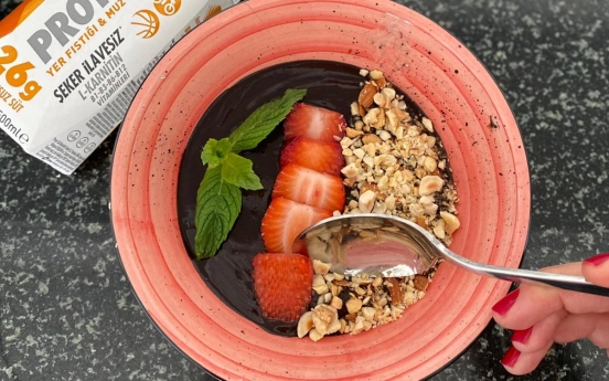 Avokado ve Kakaolu Smoothie Bowl Tarifi