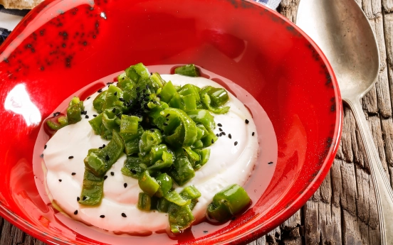 Çörek Otlu Biber Kavurması Tarifi