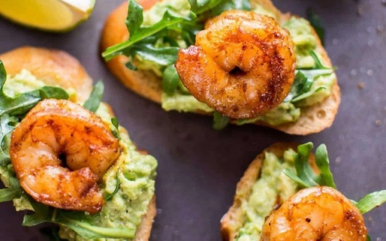 Avokado ve Karidesli Bruschetta Tarifi