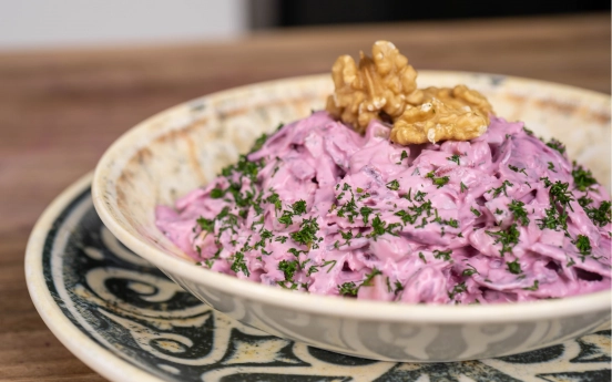 Yoğurtlu Cevizli Şalgam Salatası Tarifi