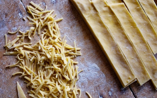 Ev Yapımı Taze Erişte Tarifi