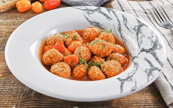 Domates Soslu Misket Köfte Tarifi