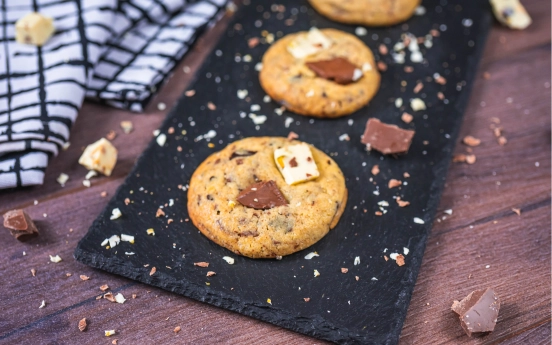 Bol Çikolatalı Ev Kurabiyesi Tarifi