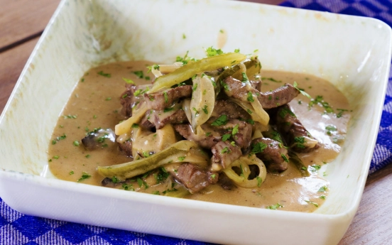 Kremalı Beef Stroganoff Tarifi