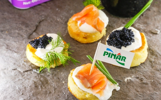 Ekşi Kremalı Blini Kanepeler Tarifi