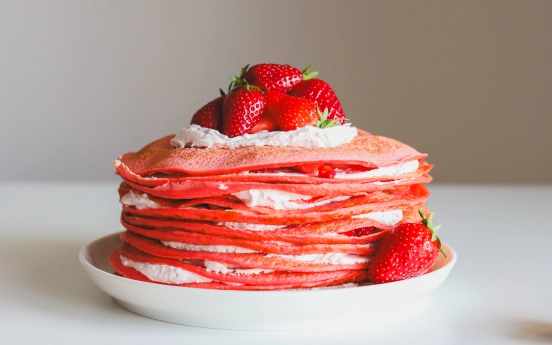 Çilekli Krep Pasta Tarifi