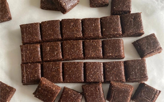 Kaju Fıstıklı&Hurmalı Çikolatalı Atıştırmalık Tarifi