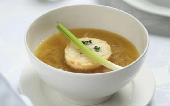 Karamelize Soğan Çorbası Tarifi