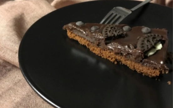 Pişmeyen Çikolatalı Tart Tarifi
