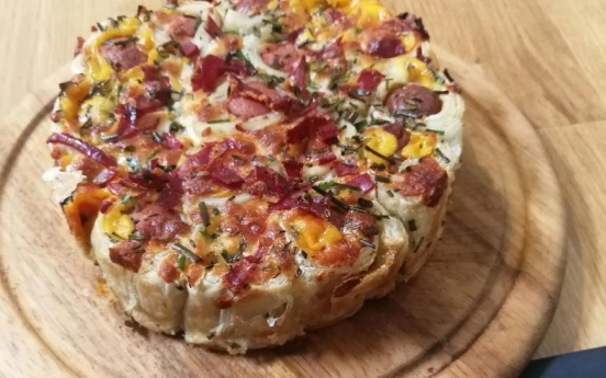 Sosisli Milföy Pan Tarifi