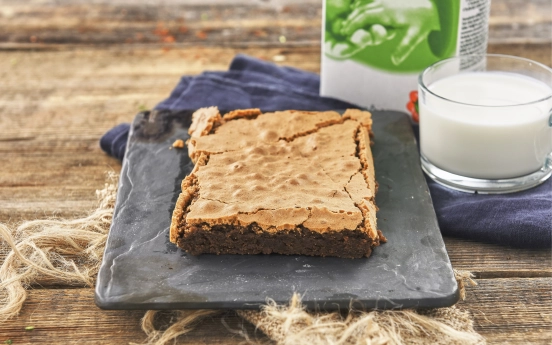 Unsuz Çikolatalı Kek Tarifi