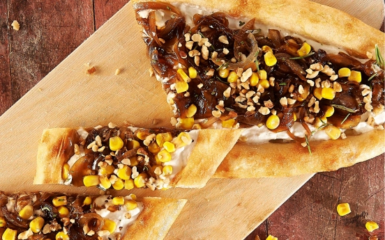Karamelize Soğanlı Pide Tarifi