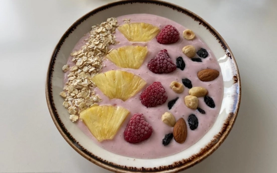 Çilekli Smoothie Bowl Tarifi