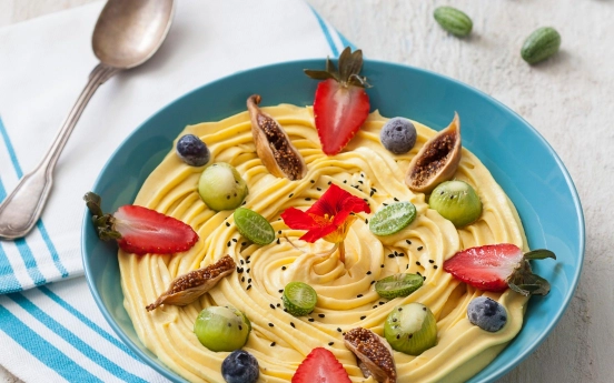 Meyveli Smoothie Bowl Tarifi