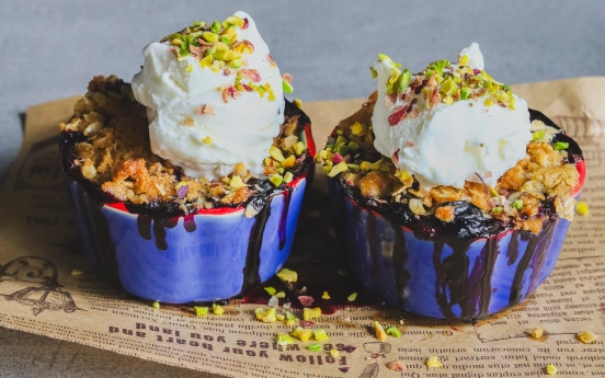 Yaban Mersinli Yulaflı Crumble Tarifi