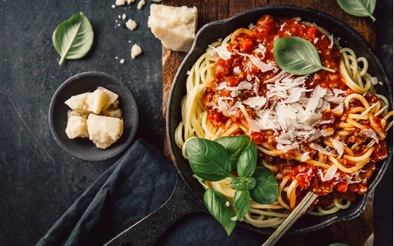 Marinara Soslu Spaghetti Tarifi