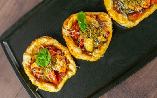 Patlıcanlı Milföy Pizza Tarifi