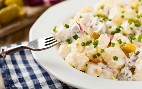 Soğanlı Patates Salatası Tarifi