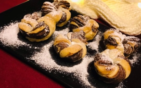 Çikolatalı Milföy Burma Tarifi