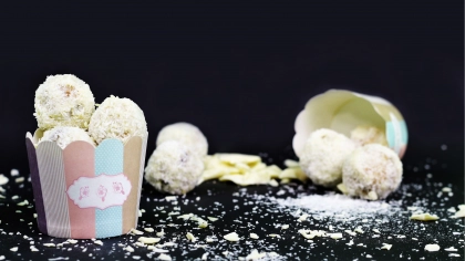 Hindistan Cevizli Üzümlü Kek Tarifi