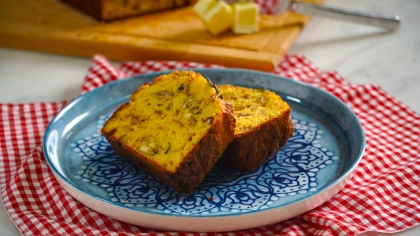 Kestaneli Adaçaylı Mısır Ekmeği Tarifi