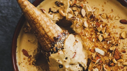 Pratik 4 Malzemeli Dondurma Tarifi