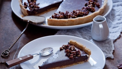 Bitter Çikolatalı Tart Tarifi