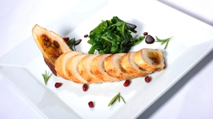 Kuru Meyveli Piliç Göğüs Rulosu Tarifi