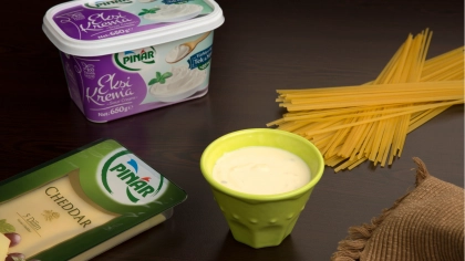 Ekşi Kremalı Cheddar Sos Tarifi