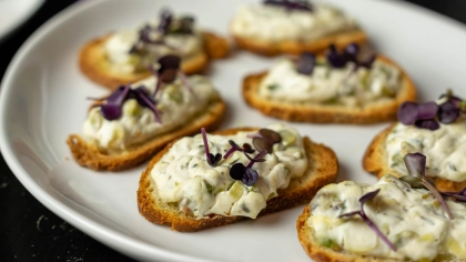 Kuşkonmazlı Bruschetta Tarifi