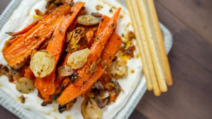 Labne Soslu Karamelize Havuç Tarifi